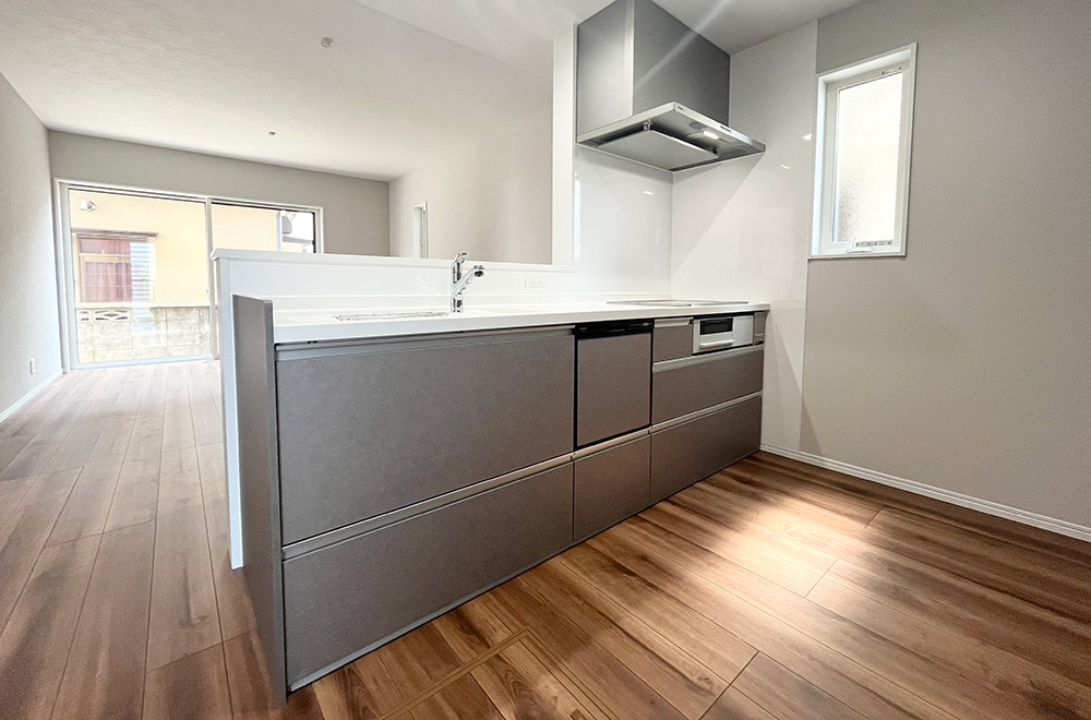 新築戸建て　横田2丁目キッチン/同仕様写真