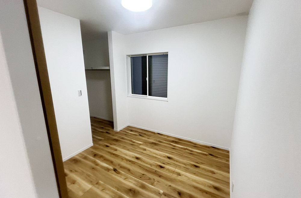 新築戸建て　横田2丁目洋室