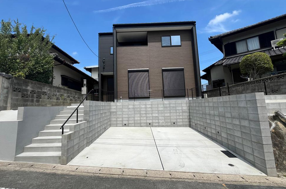 新築戸建て　柏原3丁目　外観