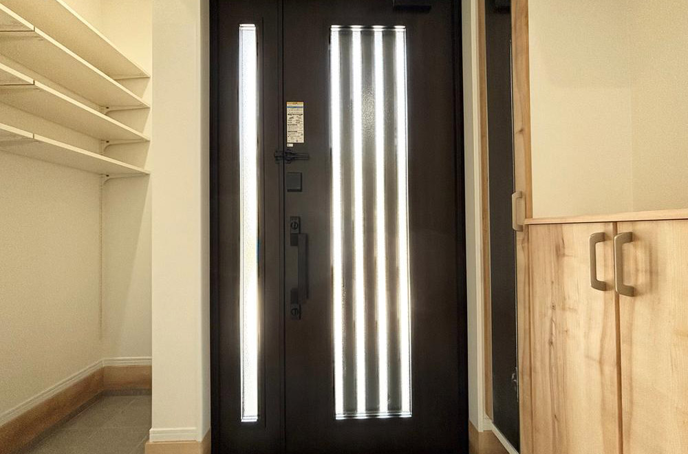 新築戸建て　桜ヶ丘1丁目 玄関