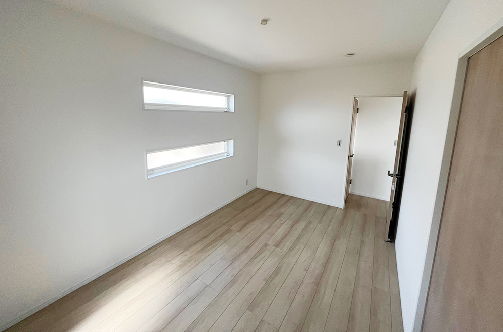 新築戸建て　花高松2丁目洋室