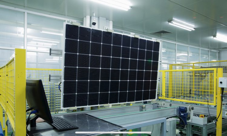 ソーラーパネル