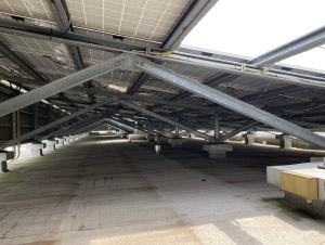 太陽光発電　施工写真1