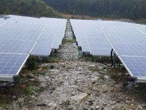 太陽光発電　施工写真2